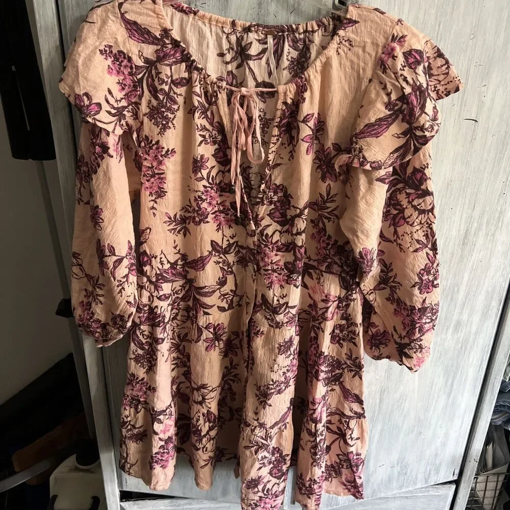 Free people floral tunic size extra small BoHo cottage core ruffled